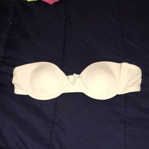 Strapless bra and push-up